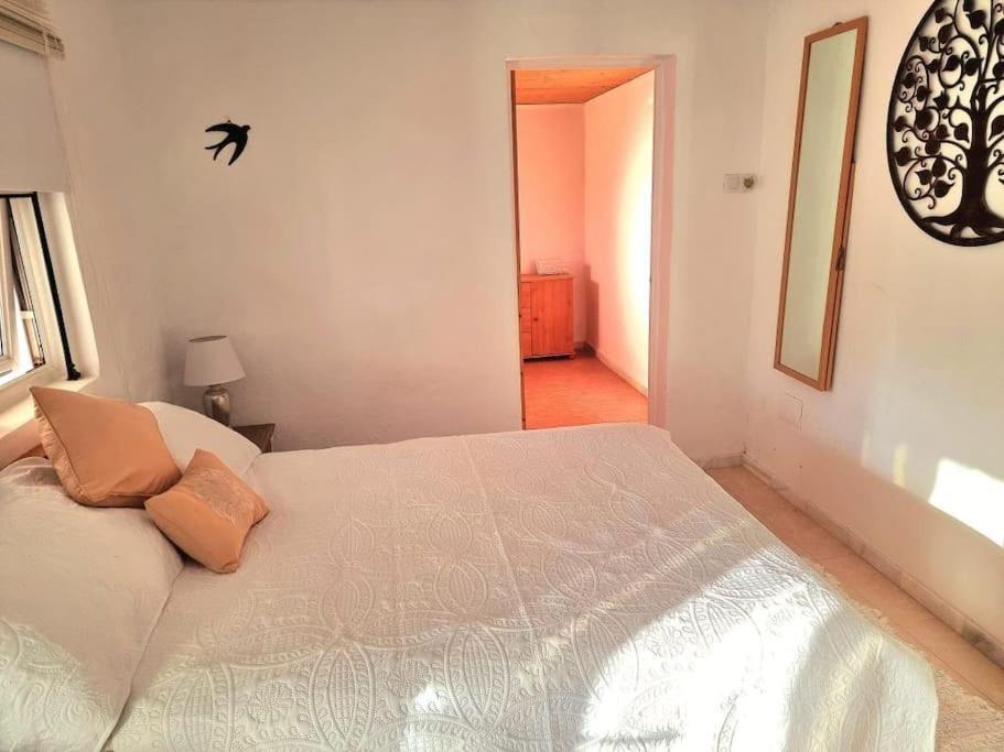 Swallows Nest Fines المظهر الخارجي الصورة